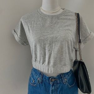 Brand: Forever 21 
Size: M
Color: Light Gray